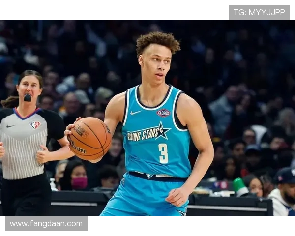 戴森丹尼尔斯：新星崛起与未来篮球的无限可能性