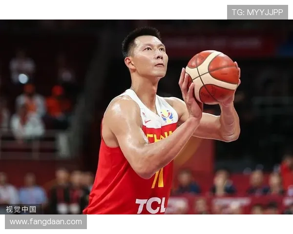 易建联重返赛场展现风采引领中国篮球新篇章的崛起与挑战 易建联重返赛场展现风采引领中国篮球新篇章的崛起与挑战