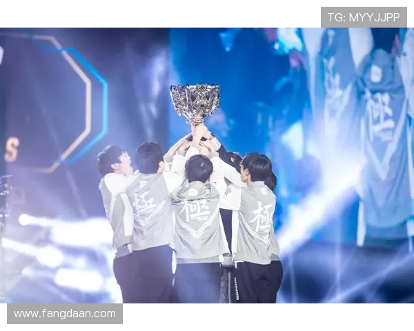 全球总决赛回顾IG战队灵活应变展现出色战术执行力 全球总决赛回顾IG战队灵活应变展现出色战术执行力