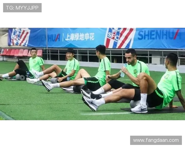 成都网球队与上海网球队赛后复盘分析合作默契与战术执行