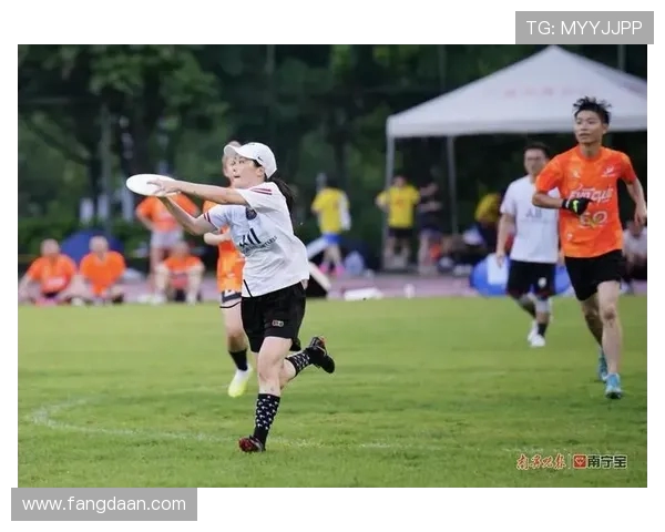 杭州飞盘队的盯防体系与战术解析：飞盘运动的战略深度探讨